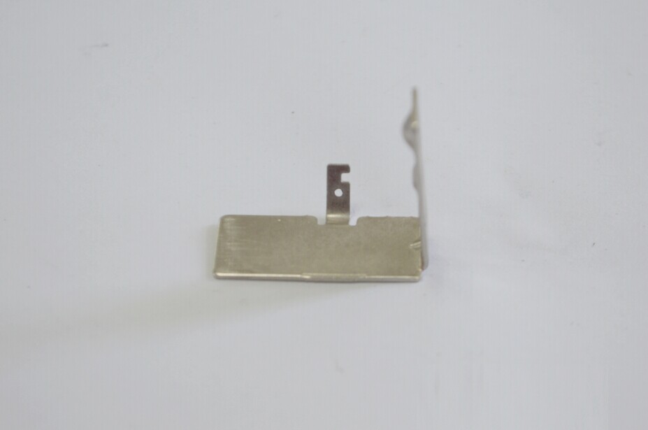 五金沖壓開關彈片側面