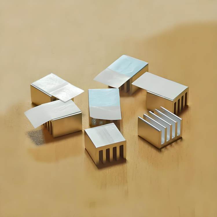 五金沖壓加工的“三板斧”：沖裁、彎曲、拉伸的工藝密碼